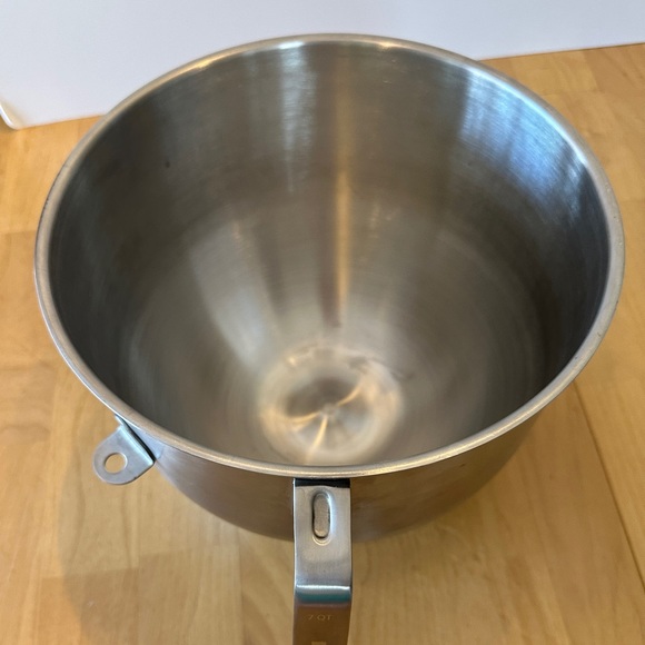 KITCHENAID 7 qt NSF Certified Stainless Steel Mixer Bowl - Picture 7 of 9